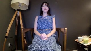 肉感十足小骚货 性感肉丝口活一流 主动骑乘整根JB插入 按着双腿爆操 撞击屁股啪啪声